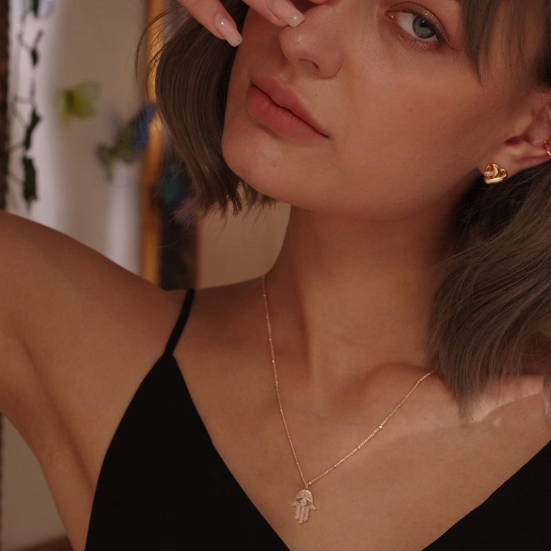 Mevecco قلادة هَمْسَة رقيقة للنساء من MEVECCO، قلادة يد فاطمة مطلية بالذهب عيار 18 مع حجر CZ، قلادة حماية بوهيمية، قلادة عين شريرة بسيطة، مجوهرات - Image 2