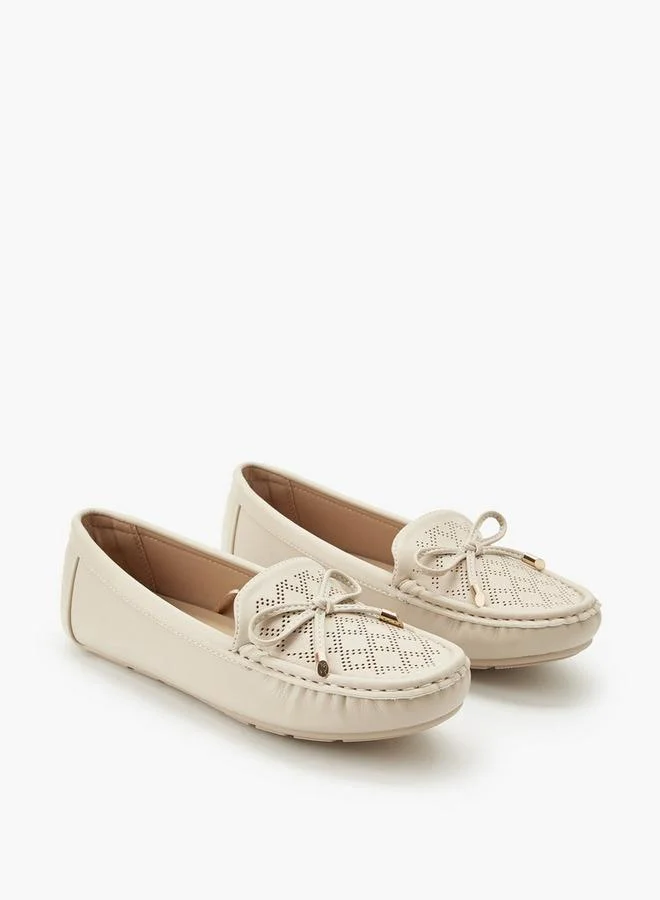 لو كونفورت Women Perforated Design Slip-On Loafers