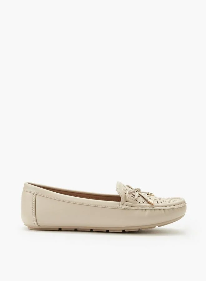 لو كونفورت Women Perforated Design Slip-On Loafers