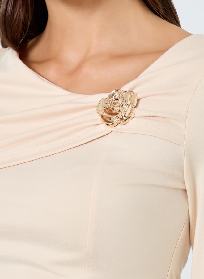 Take Two Solid Ruffled Metal Flower Detail Fitted Top - Image 4