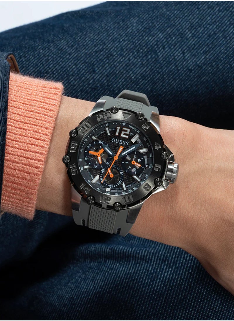 Contender Men's Grey Silicone Band Analog Multi-function Watch GW0640G1 - 46mm