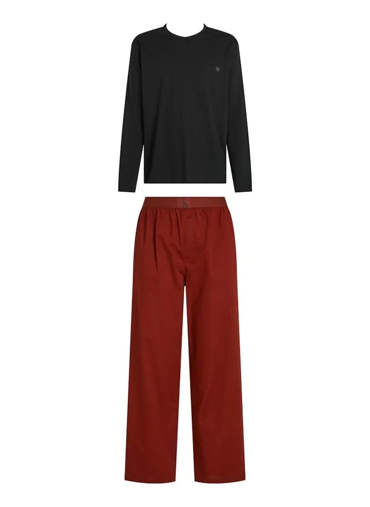 CALVIN KLEIN Crew Neck T-Shirt & Pants Set