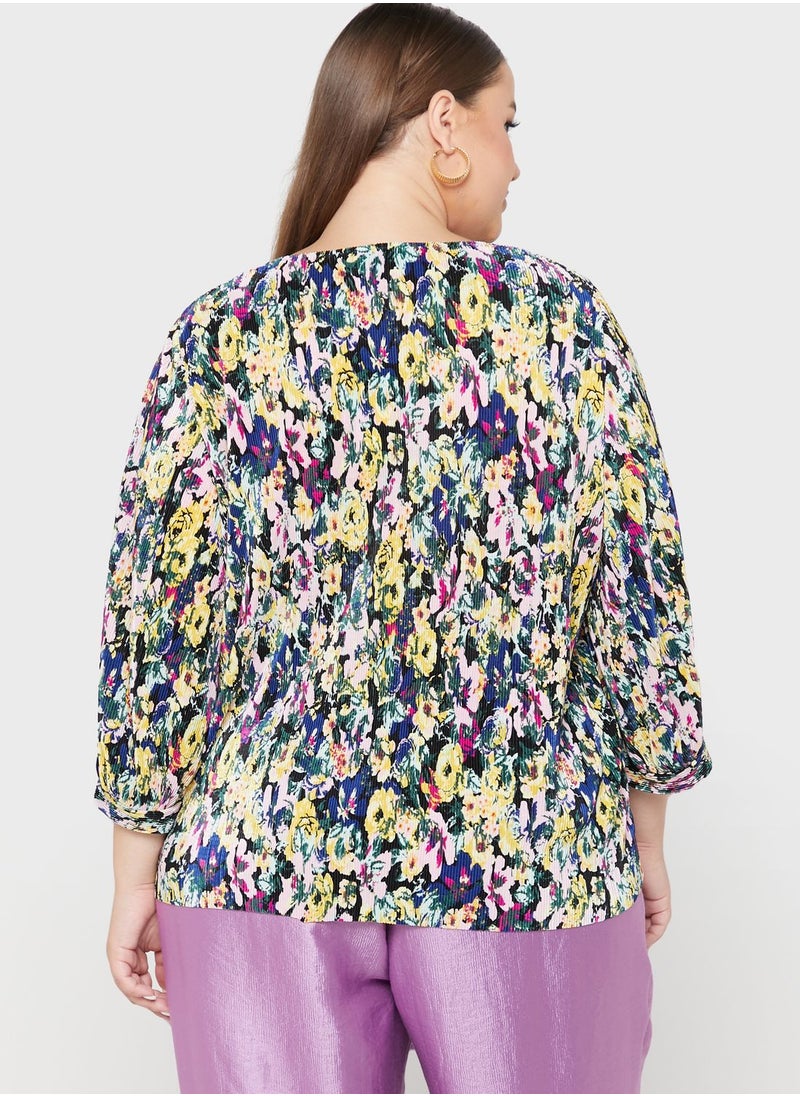 Vero Moda Curve Puff Sleeve V-Neck Top  - Image 2