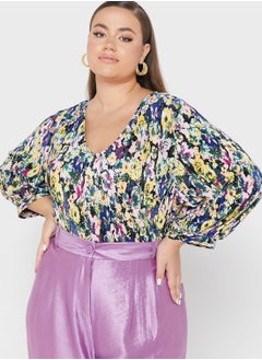 Vero Moda Curve Puff Sleeve V-Neck Top  - Image 1