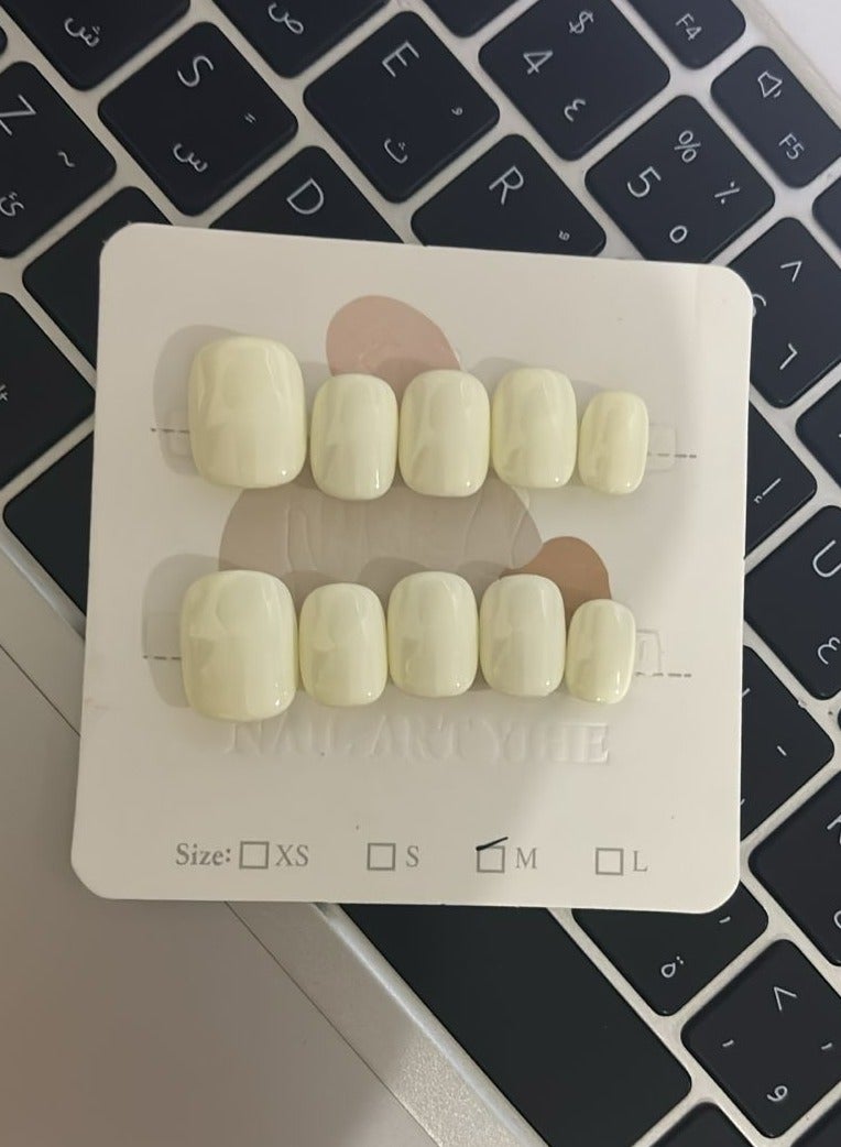 OFFICE STYLE PRESS ON NAILS