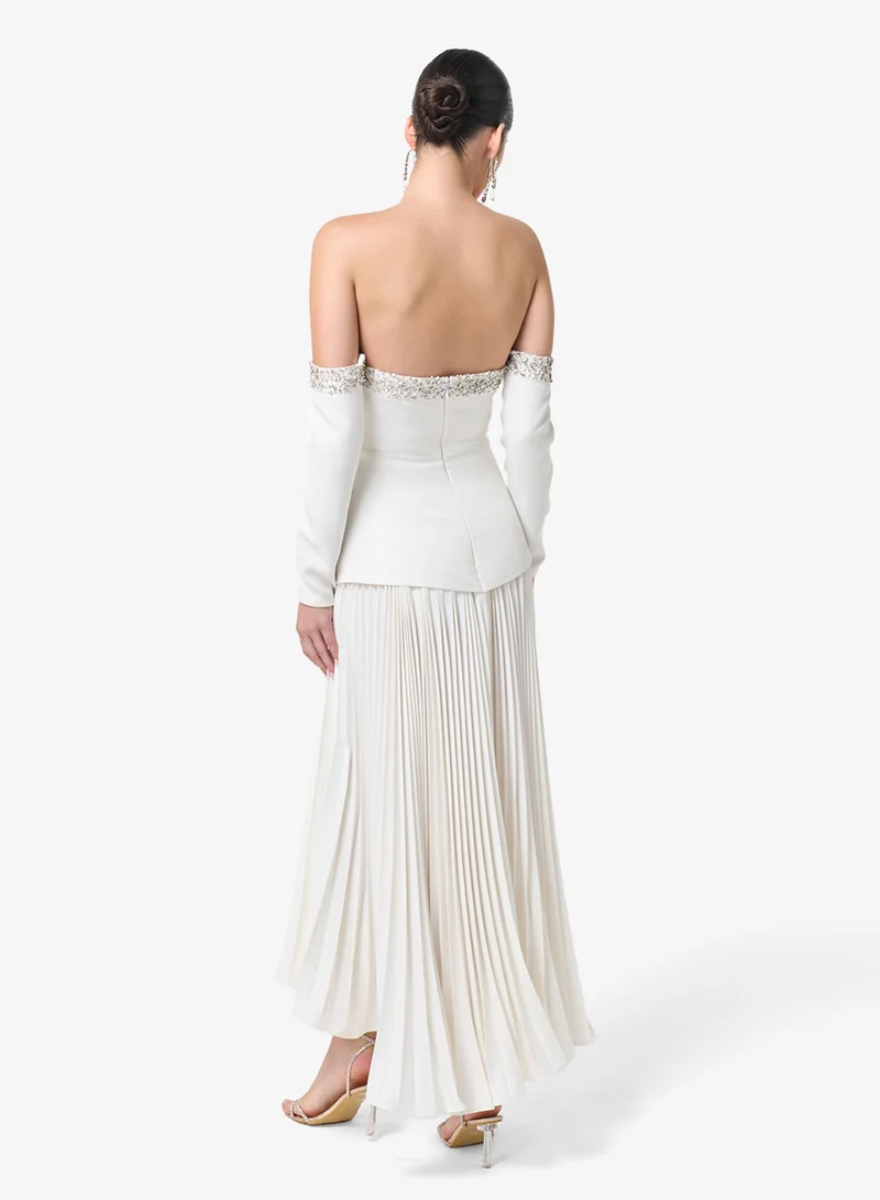 Threadz by Ajooni Asymmetric Off Shoulder Midi Dress