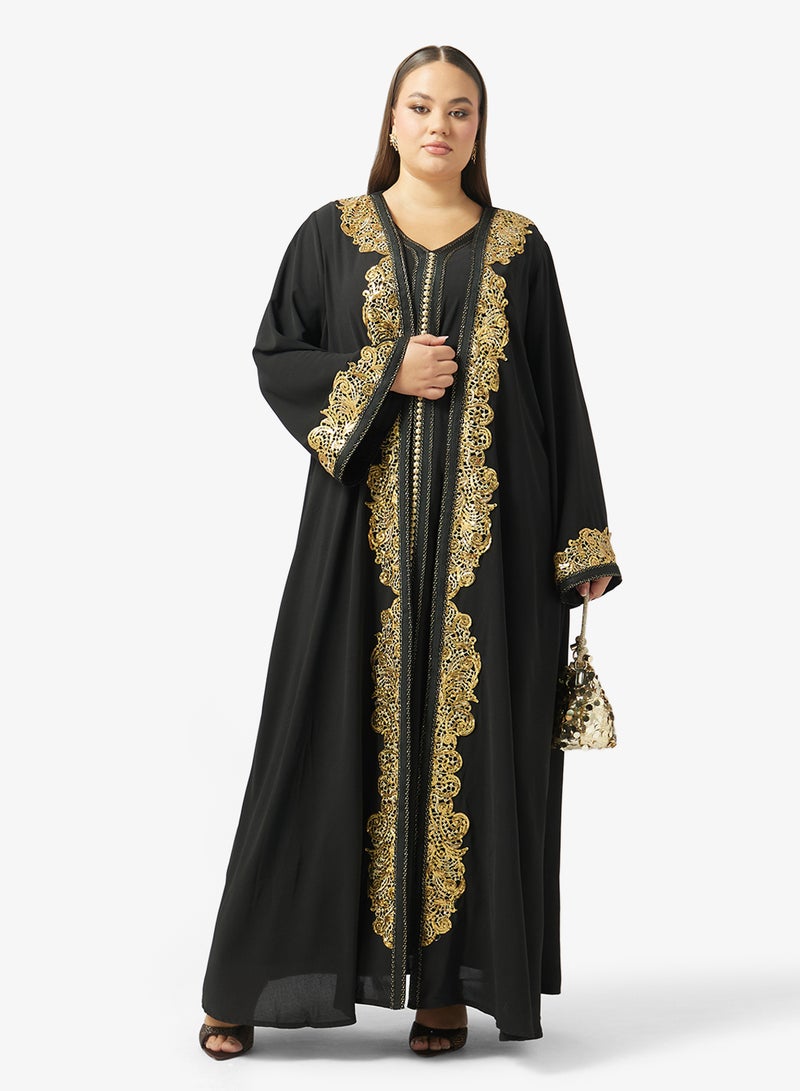 Khizana Plus Size Embroidered Abaya - Image 5