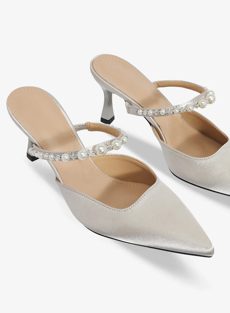Khizana Silver classic_pumps for Women | Best Price UAE