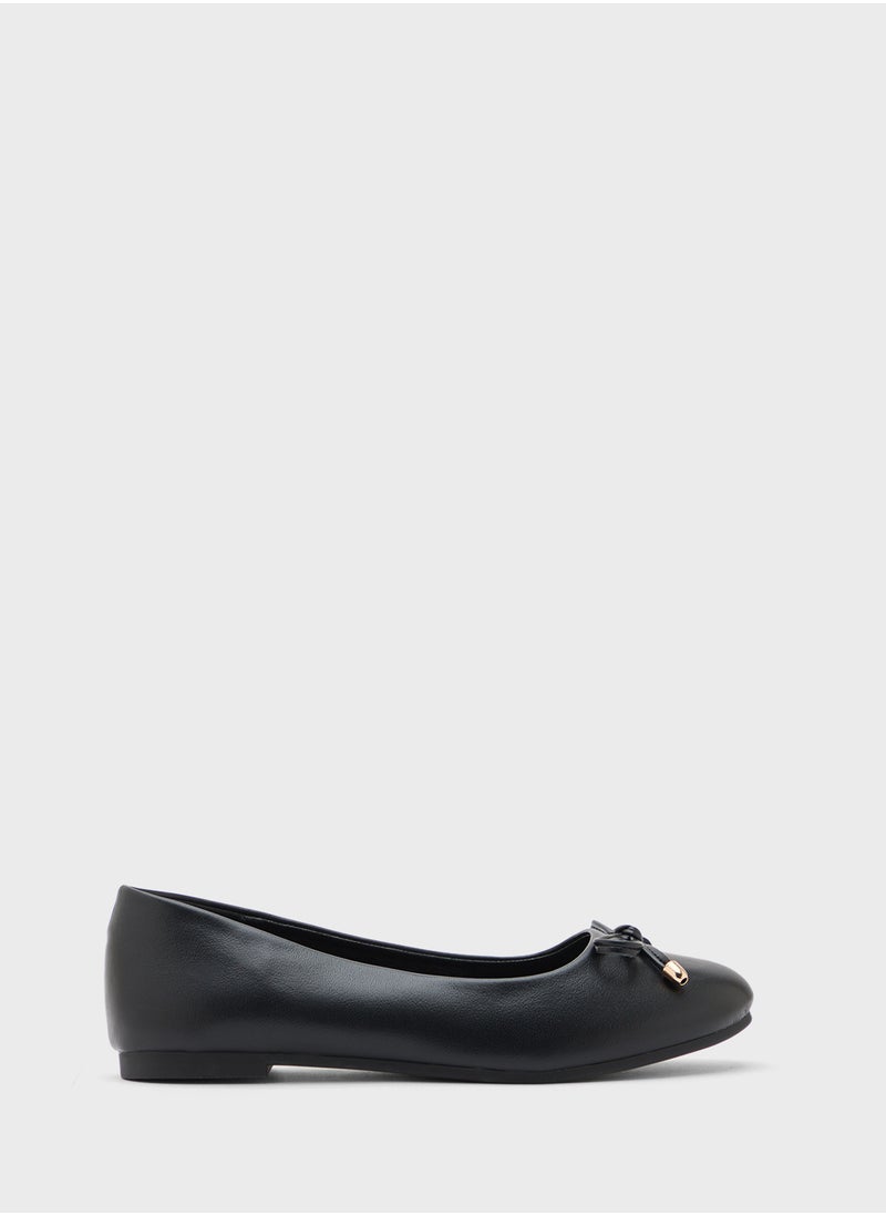 Ginger - Classic Round Toe Bow Ballerina - Image 1