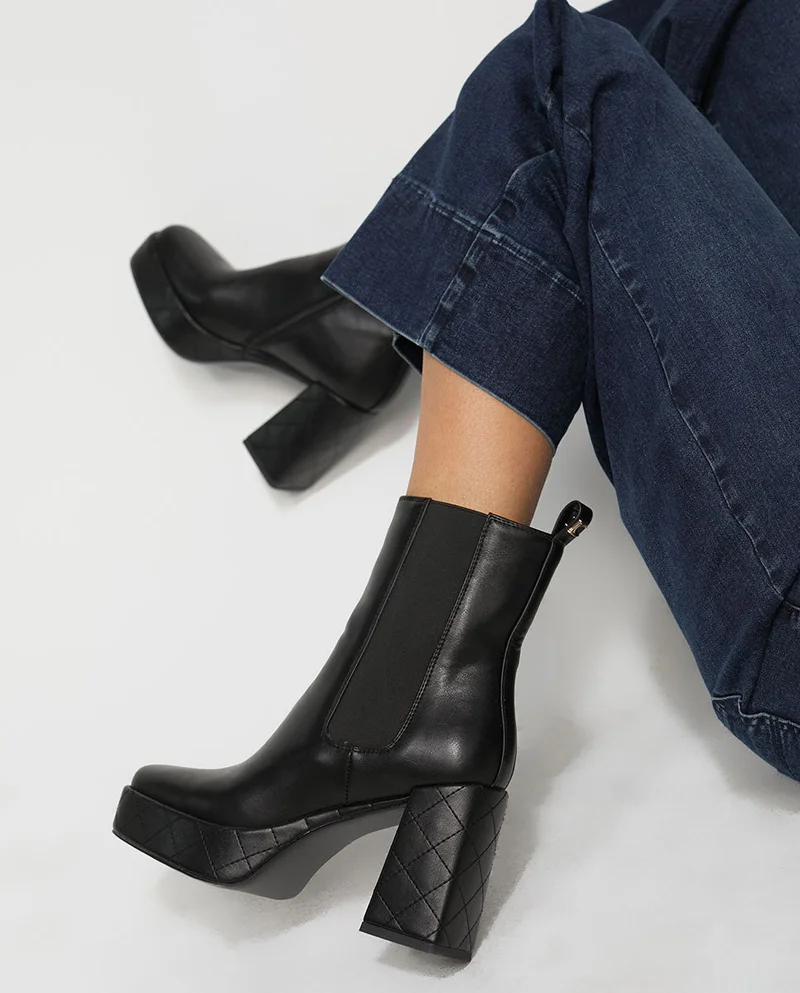 Lola Casademunt Black platform ankle boots
