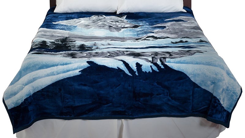 Lavish Home Wolf Blanket  74x91inch Printed Winter Wolf Blanket  Plush Thick 75lb Faux Mink Queen Throw for Couch Sofa or Bed