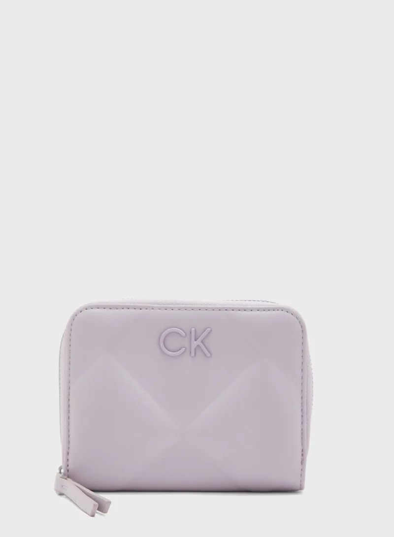 CALVIN KLEIN Reversible Lock Quilt Wallet