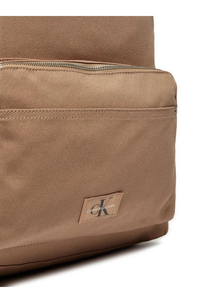 CALVIN KLEIN Calvin Klein Men's Sport Essential Center Zip Campus Backpack Color Savanah  - Image 3
