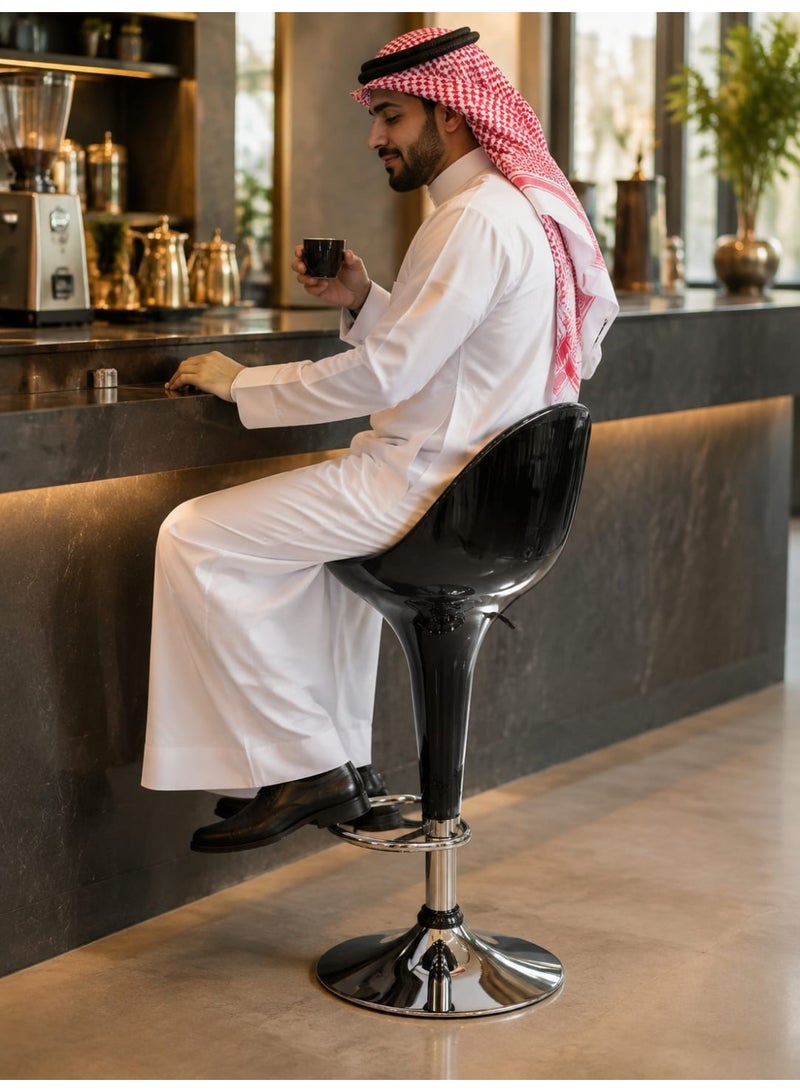 هبّة كرسي بار عصري قابل للتعديل والدوران بزاوية 360 درجة، يتميز بمقعد منحني وقاعدة ومسند قدم من الكروم – كرسي مرتفع قابل لتعديل الارتفاع مناسب لجزيرة المطبخ والمقاهي والبارات – اللون: أسود (ارتفاع قابل للتعديل حتى 79 سم). - Image 2