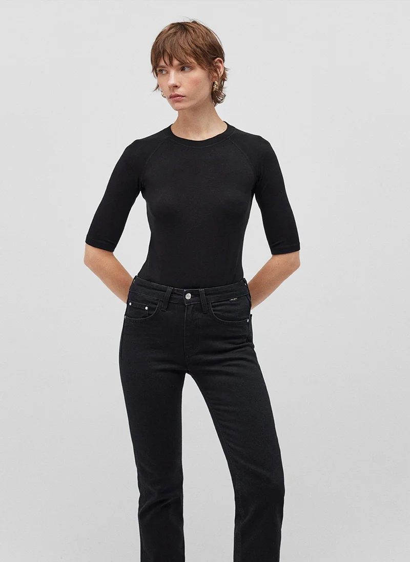 مافي Black T-Shirt