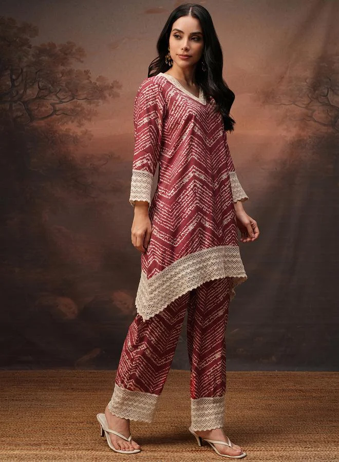 Vishudh Vishudh Printed V-Neck Lace Trims Tunic with Trousers Co-Ords