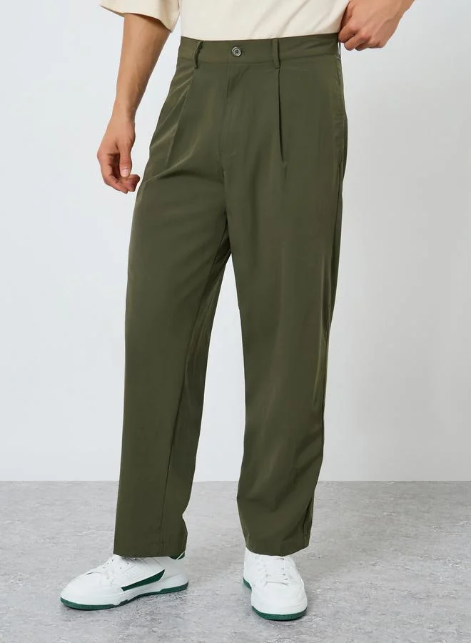 ستايلي بنطال سادة بقصة مريحة