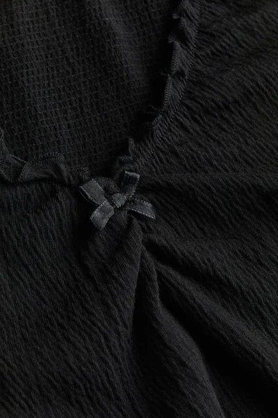H&M Youth Crinkle Top