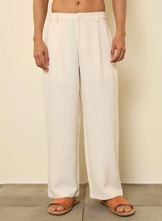 ساسافراس Men White Double-Pleated Basic Korean Pants