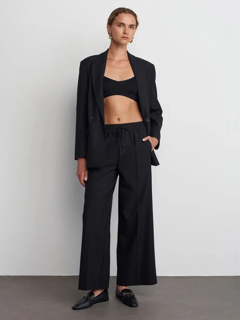 ديلفين DILVIN Wide-Leg Crepe Trousers With Drawstring Waist