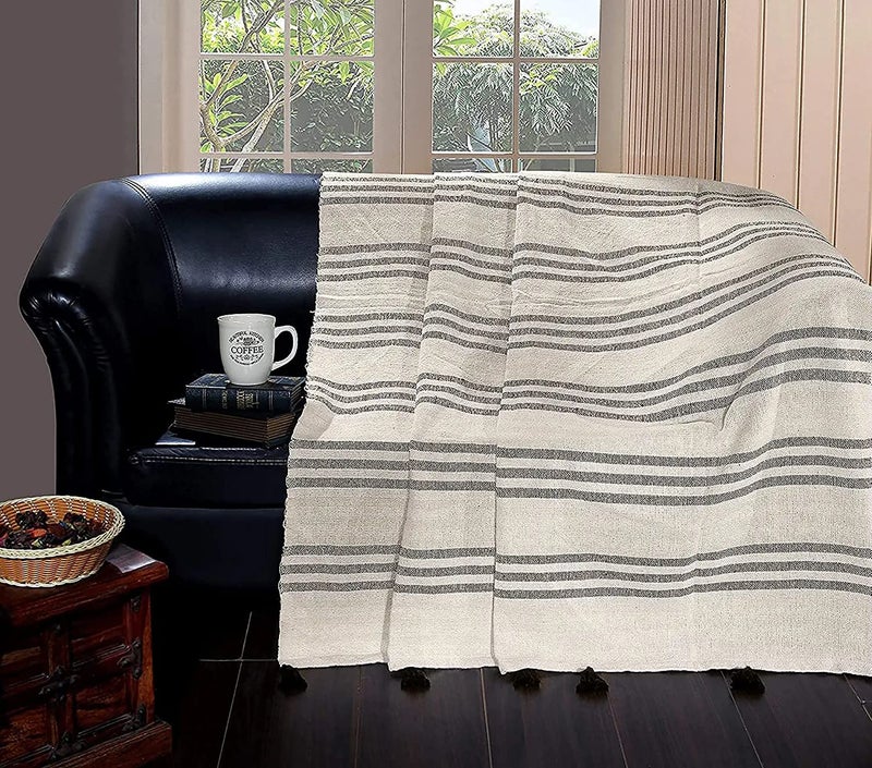 Homitecture Premium 125 x 150 cm Cotton Throw Blanket Soft Cozy Sofa and Couch Accent Trending Home Dcor Essential for Extra Comfort Relaxation and Style Black and CreamPack of 1 - Image 1