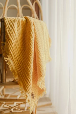 زيبا 100% Cotton Yellow Muslin 4 Layer Muslin Baby & Child Muslin Blanket 100% Cotton 110 x 110 cm