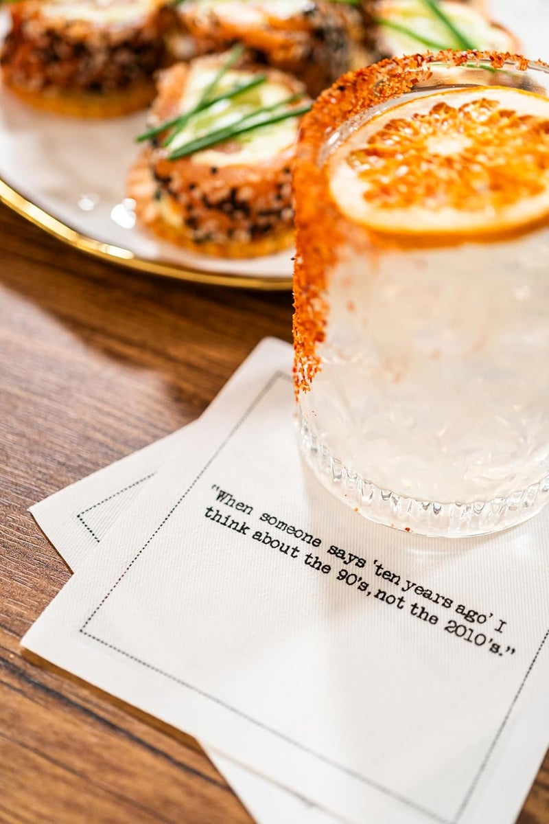FIVE STAR NAPKINS مناديل فايف ستار اقتباسات عيد الميلاد الثلاثين من القطن الأبيض مناديل كوكتيل مناديل مشروبات مناديل بار مناديل قماش مناديل حفلات مناسبات عطلات حفلات زفاف أعياد ميلاد قابلة للتصرف 45 x 45 50x - Image 2