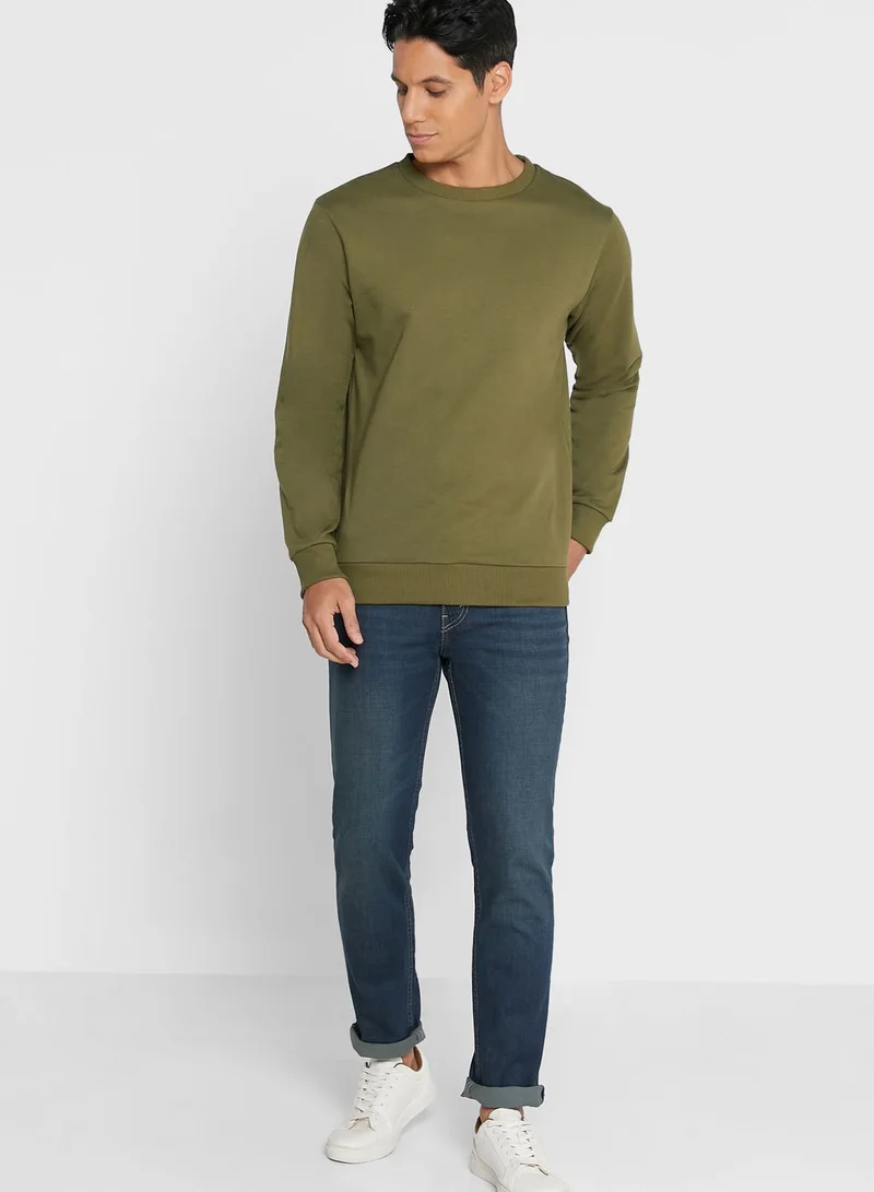 Levi's Dark Wash Slim Fit Jeans