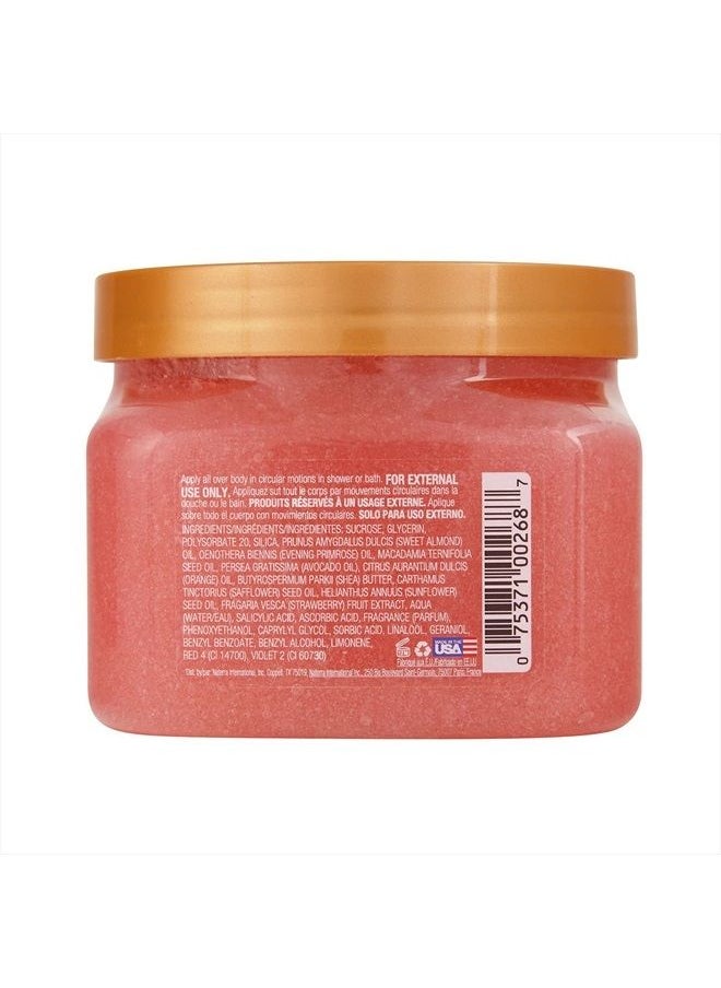 Tree Hut Shea Sugar Body Scrub Strawberry,18oz, With Single Fragrance-Free Makeup Remover Cleansing Towelettes  - Image 2