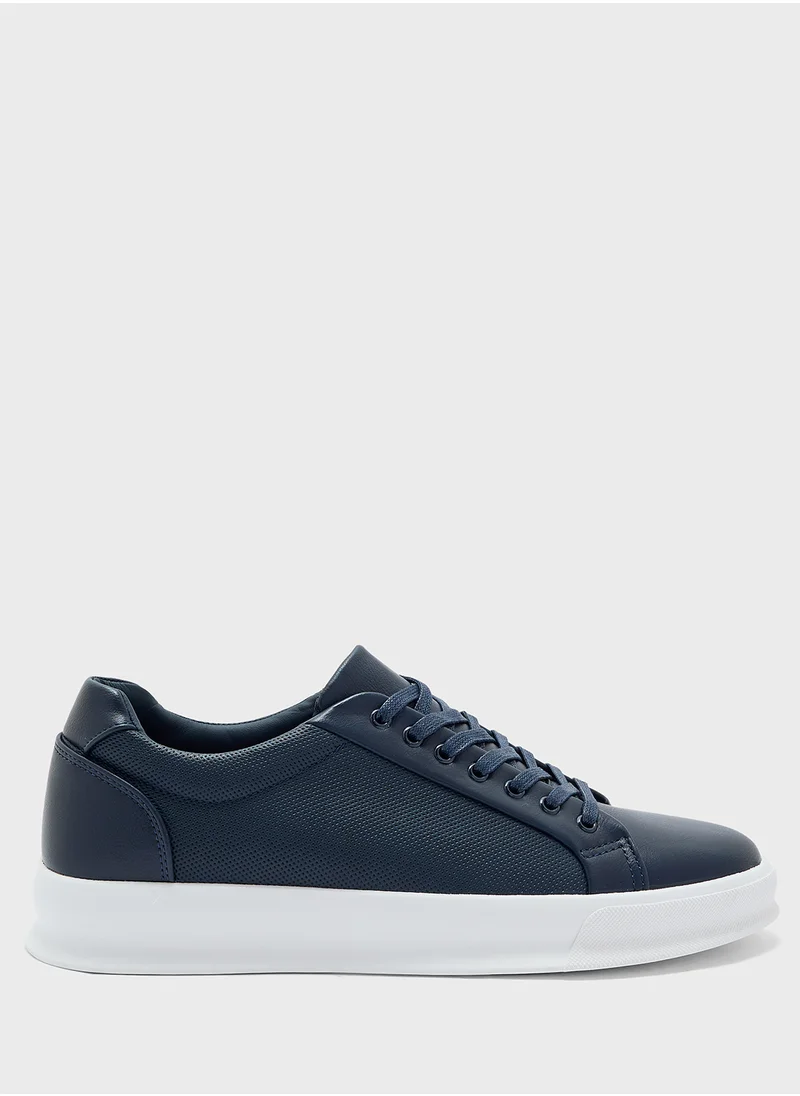 Robert Wood Smart Textured Sneakers