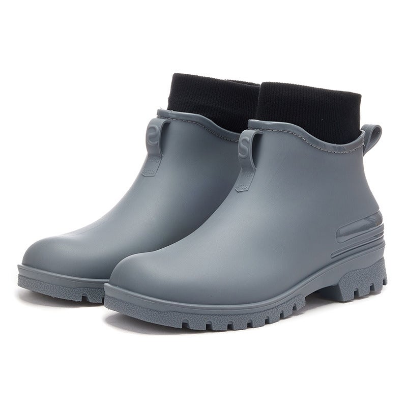 Fashion Casual Couple Rain Boots Adult Outdoor Water Shoes Men'S And Women'S Same Short Cotton Warm Comfortable Wear-Resistant Rubber Shoes - Image 1