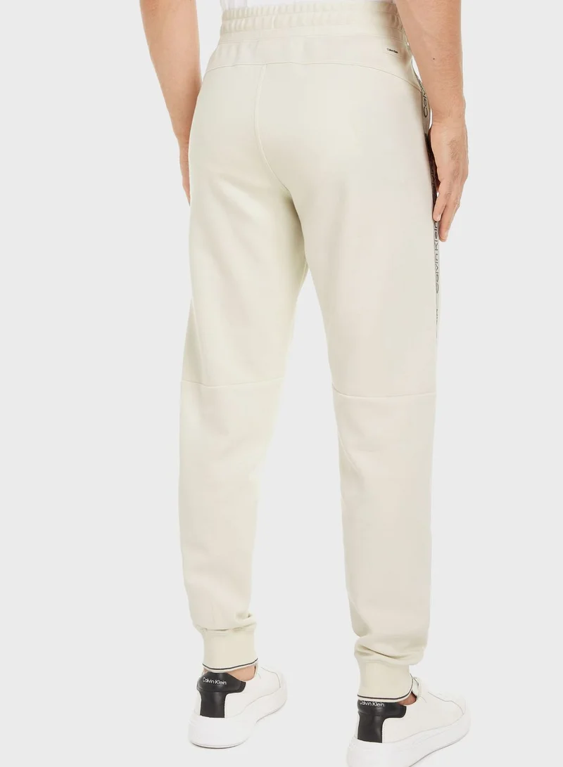 CALVIN KLEIN Logo Tape Jogger