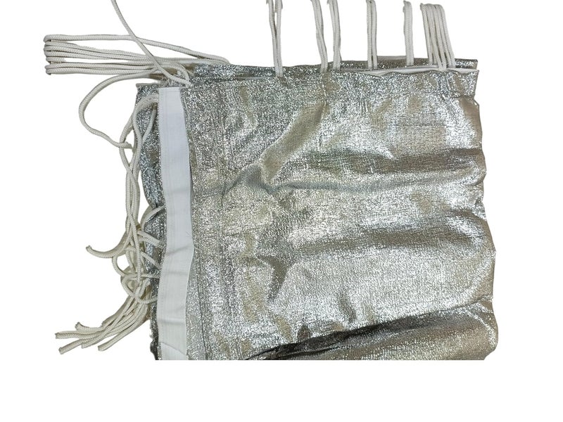 Metro Cinelight Silver Bounce Fabric for Skimmer Cloth Studio Cloth Photography and Videography Cloth 8x8  - Image 5