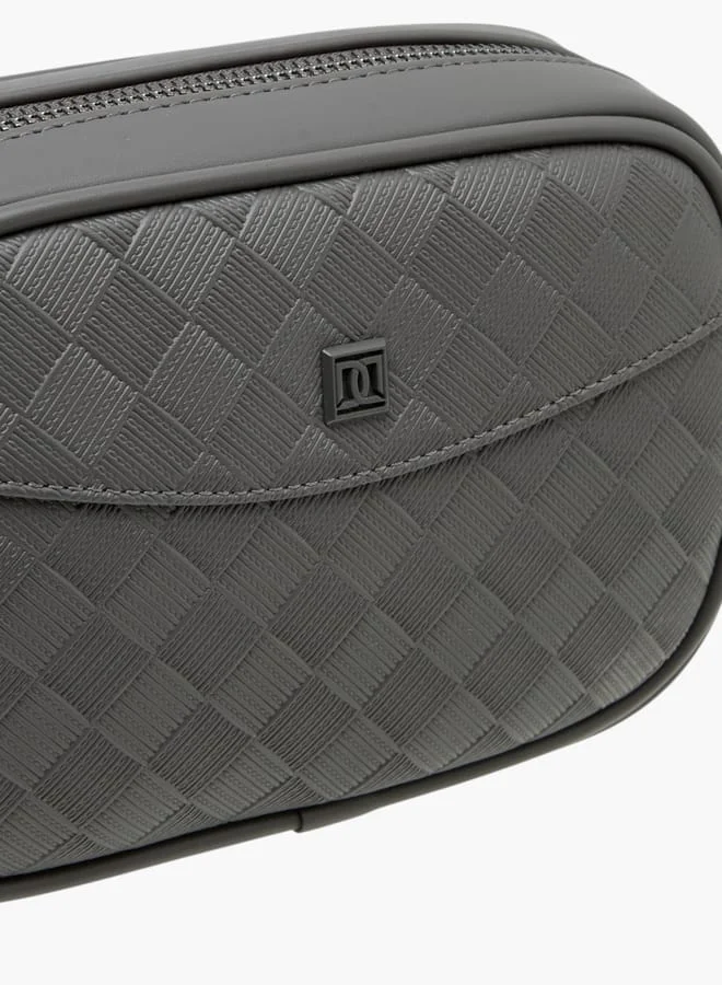 DUCHINI Textured Pouch with Zip Closure