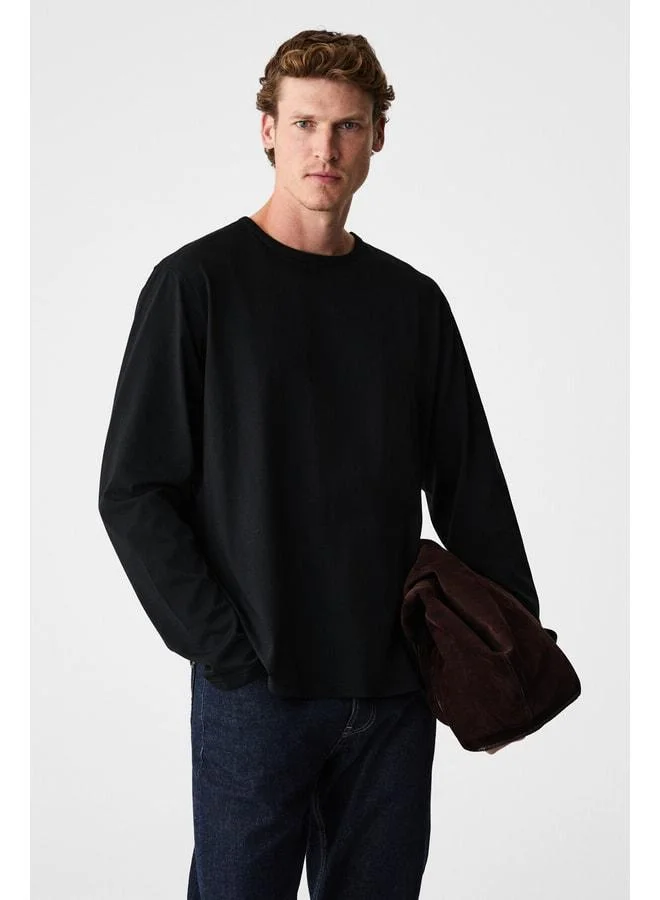 Grimelange GRAVS Men's 100% Cotton Soft Fabric Round Neck Long Sleeve Black T-Shirt.