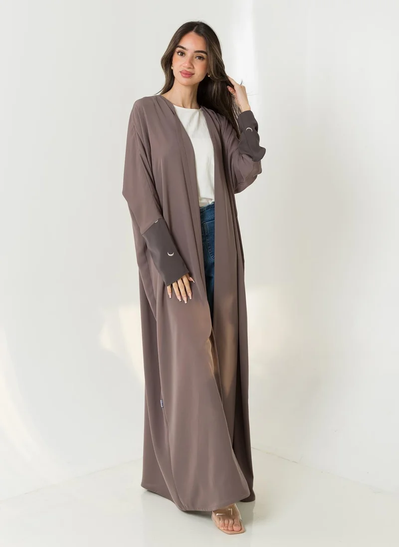 Kaafmeem Khaki Lunar Glow Half Bisht Abaya