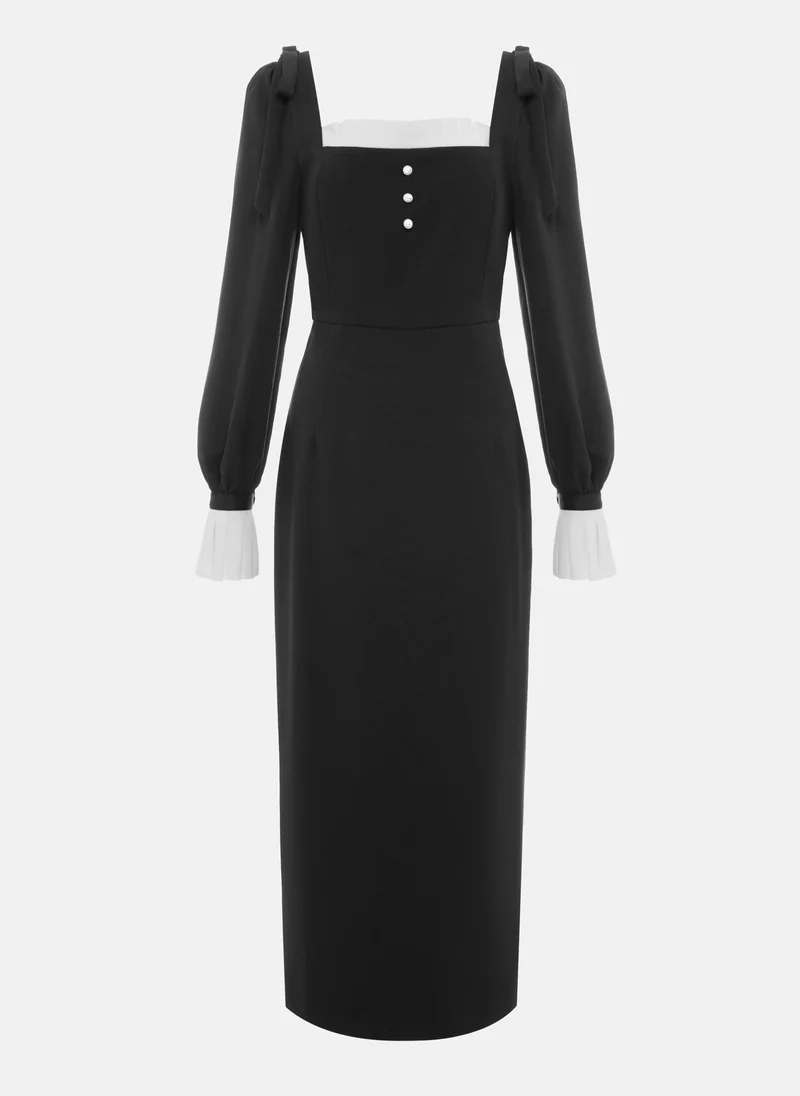 Lichi Fitted maxi dress with contrasting inserts and buttons