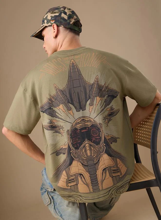 ذا سوليد ستور تيشيرت بقصة واسعة بطبعة جرافيك للرجال