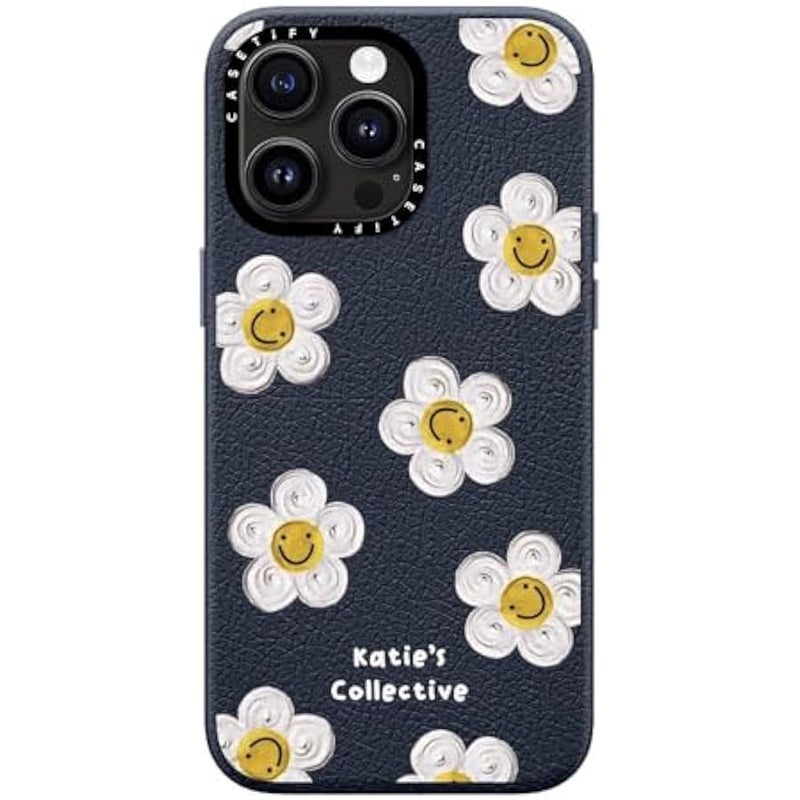 كاستيفي كاسيتي جراب ايفون 15 برو ماكس محبب 【نسيج/ حماية من السقوط بطول 5 قدم/ متوافق مع ماج سيف】 - طباعة زهور - ديزي من كاتي-اس كوليكتيف - ازرق كحلي - Image 4