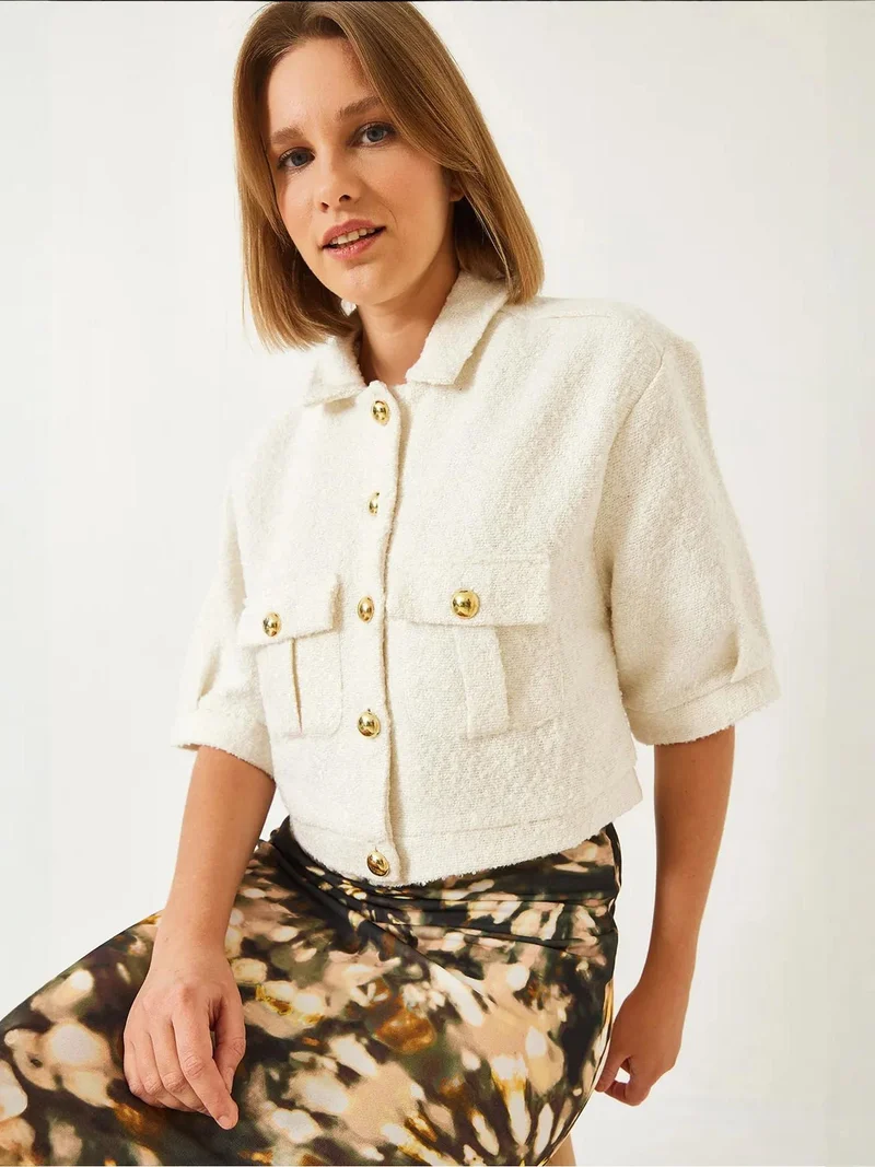 Bianco Lucci LUCCI Cropped Plush Buttoned Jacket with Shirt Collar