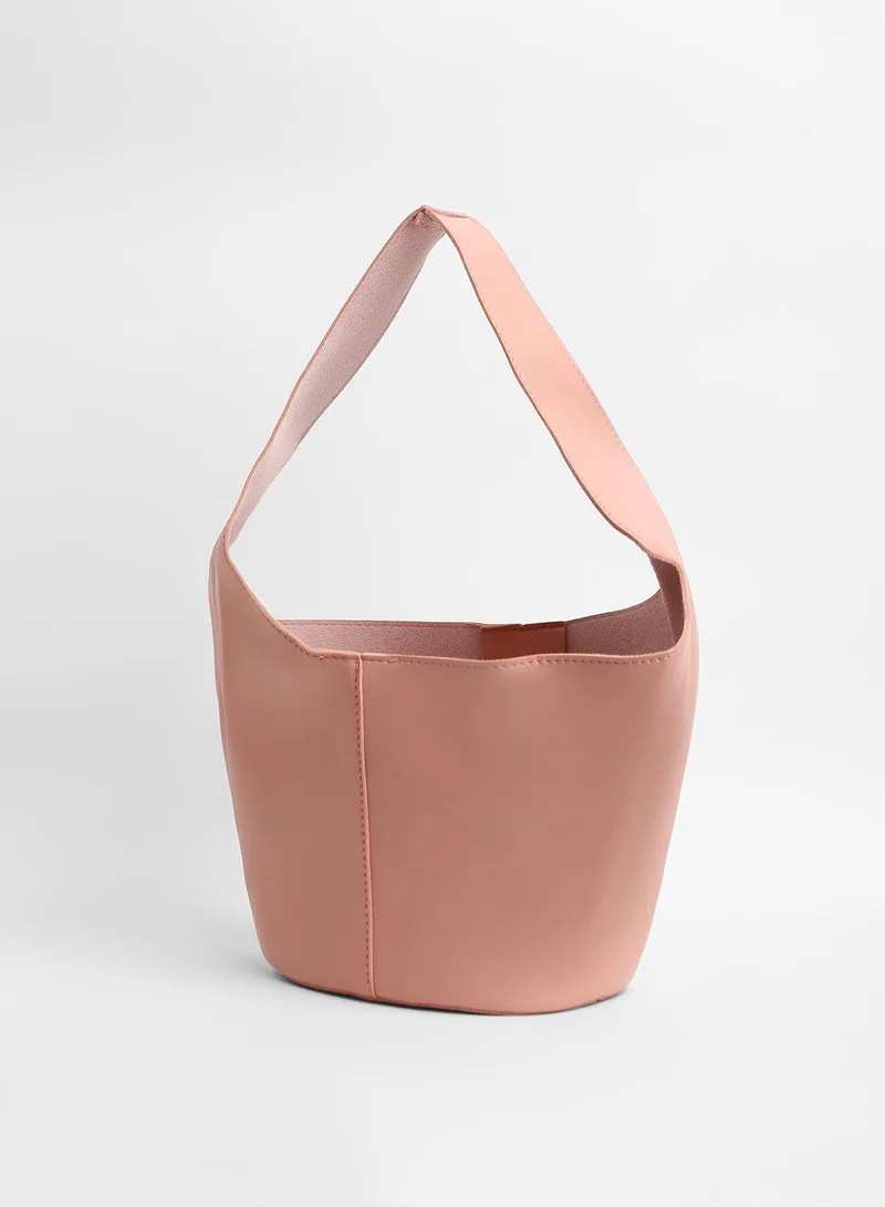 Haute Sauce Solid Magnet Lock Regular Vegan Leather Hand Bag For Women
