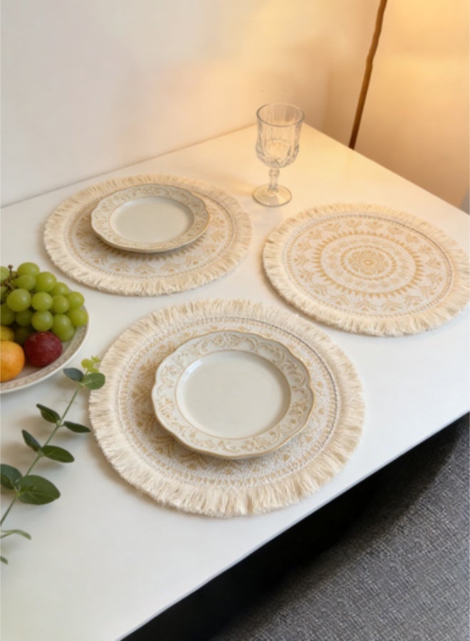 لث مفارش طاولة دائرية منسوجة - طقم من 3 قطع، مانعة للانزلاق، قابلة للغسل، مقاومة للحرارة، مثالية للمطابخ وغرف الطعام وديكور الحفلات، مفارش طاولة من القطن والكتان بنمط بوهيمي مزينة بشرابات ذهبية (33 سم) - Image 1