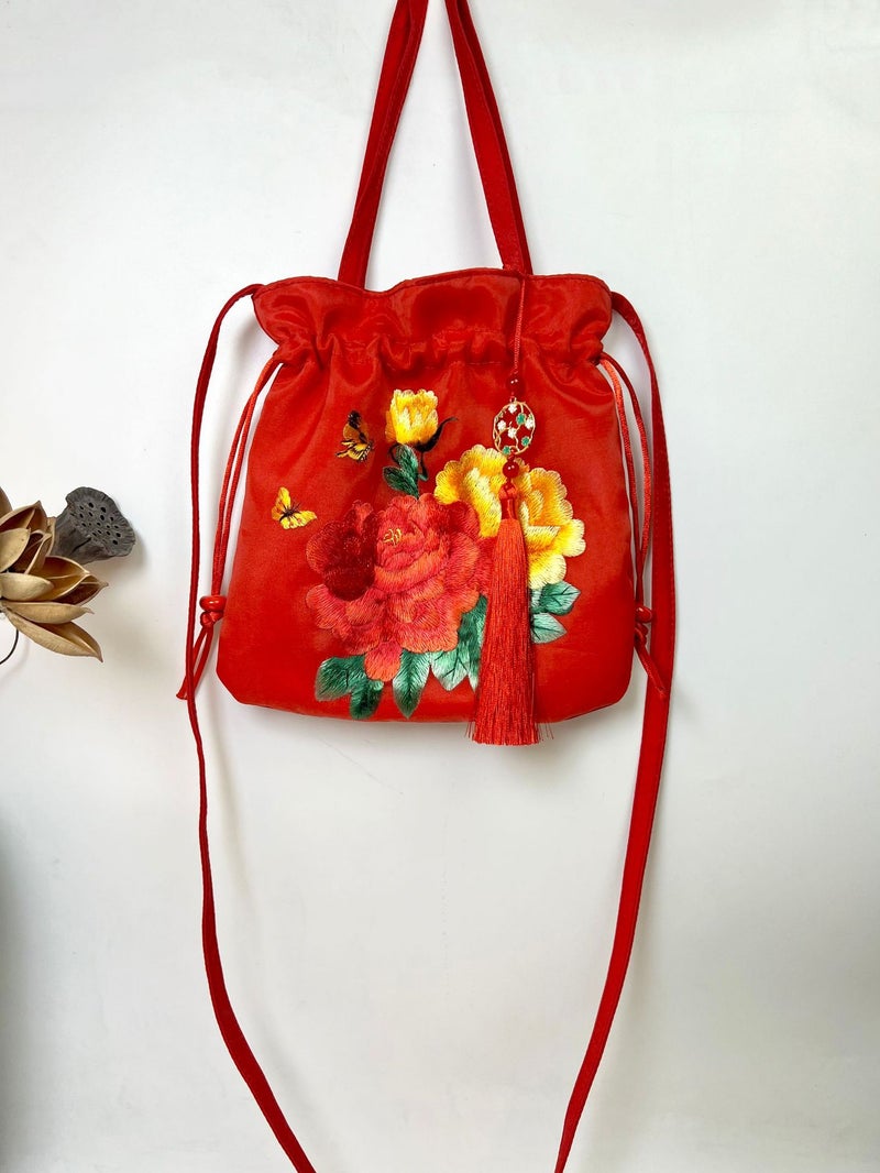 Chinese-Style Suzhou Embroidery Bag, Traditional Chinese Style Handbag, Hanfu Matching Handbag, Tiktok Ancient Style Crossbody Bag, Casual Versatile Artistic Small Bag - Image 3
