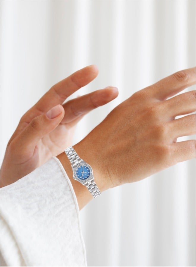 Black Moon Elegant Blackmoon Women's Watch Stylish Blue Dial Stainless Steel Band Water Resistant Perfect for Casual and Formal Wear - Image 4