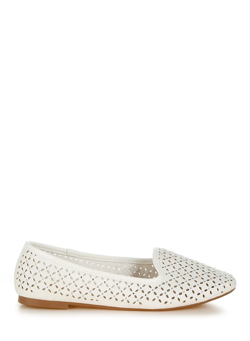 London Rag Women's Perforated Ballerinas in White