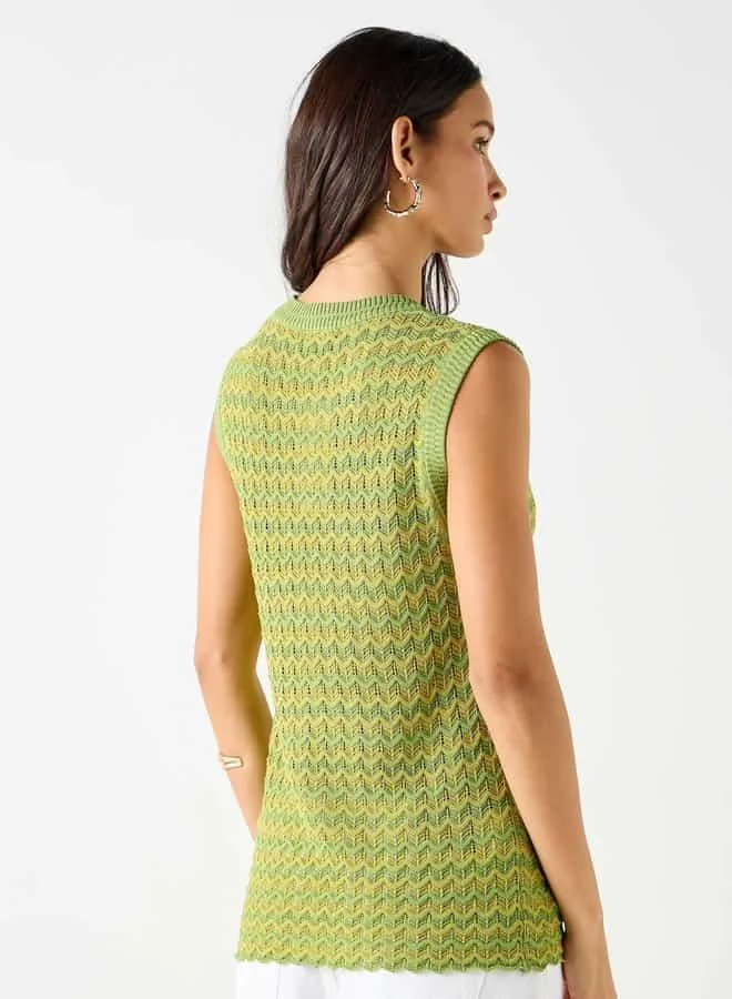Iconic Iconic Textured Sleeveless Top with Crew Neck