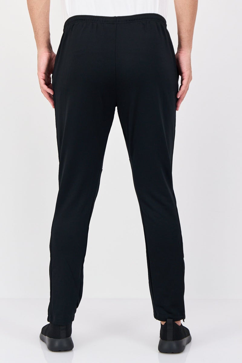 umbro Men Sportswear Fit Training Pants, Black - Image 3