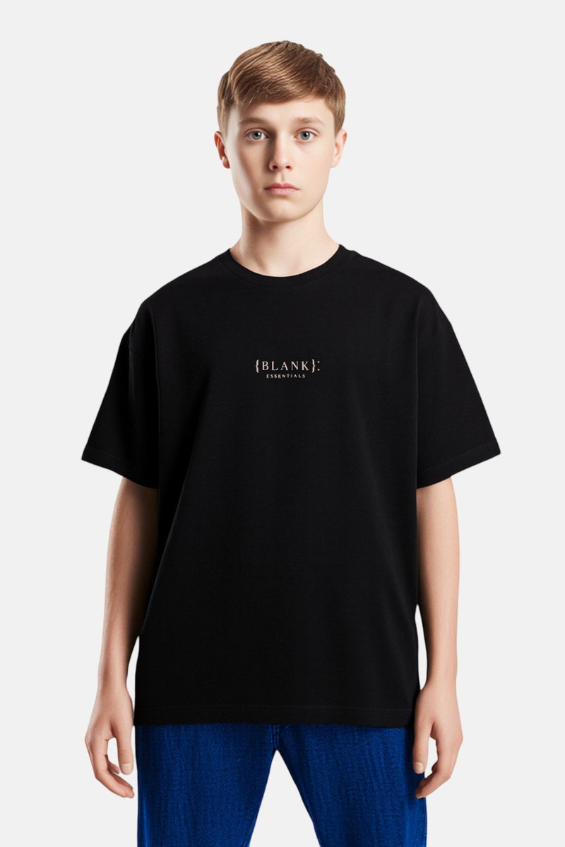 Blank Essentials تي شيرت قصير الأكمام بألوان سوداء للأطفال الأولاد مع شعار العلامة التجارية - Image 1