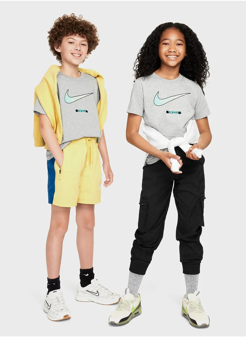 نايكي Youth Nsw Seasonal Swoosh T-Shirt