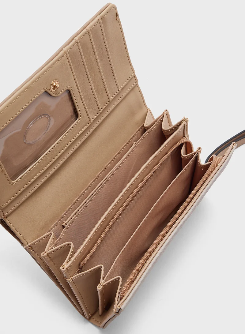 جس Garrick Clutch